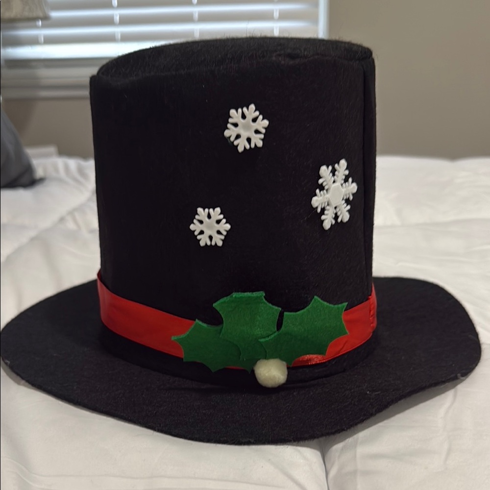 Black Top Hat with Snowflakes and Holly